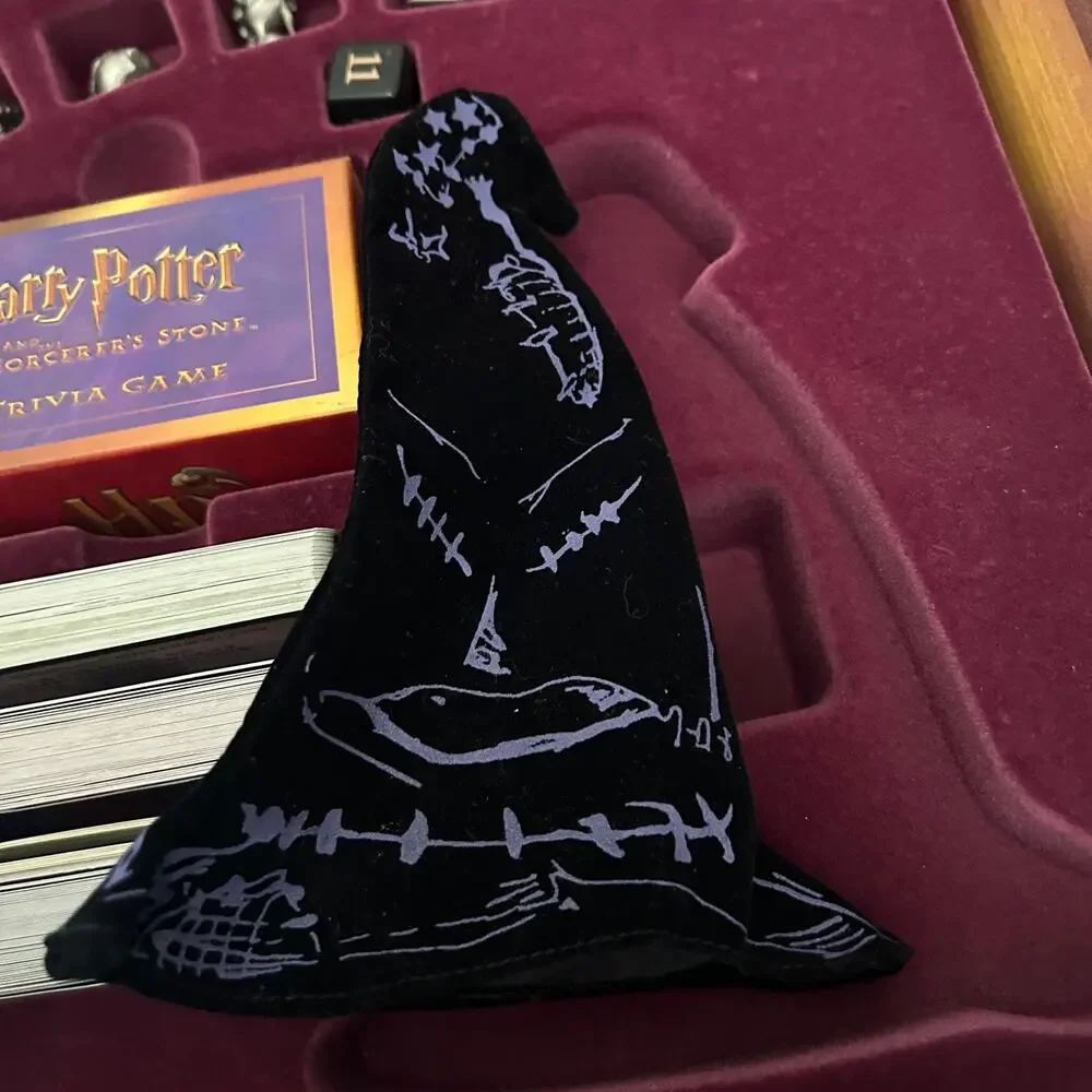 HARRY POTTER and the Sorcerer's Stone Trivia Game - Complete Collector Edition